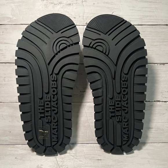 NEW MARC JACOBS Navy 'The Slide' Logo Print Ridged Flat Sandals Slides Shoes Sz8 - Picture 5 of 10